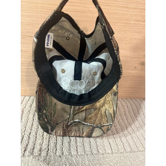 CAMO "GODS FAVORITE" HAT - Picture 3 of 3